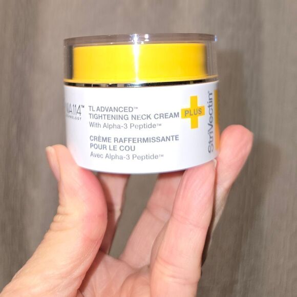 StriVectin - TL Advanced Tightening Neck Cream Plus - NIA114 TECHNOLOGY NEW - Picture 2 of 13